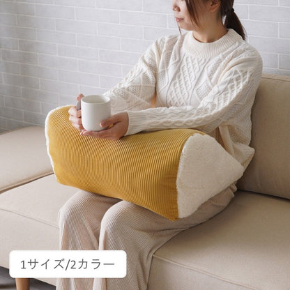 クッション・三角 クッション 肘置き 『クルム』 約55×35×25 【メーカー直送商品】